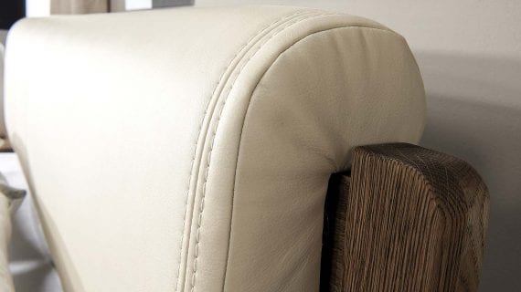 Miniaturka 3 - Skórzane oparcie łóżka