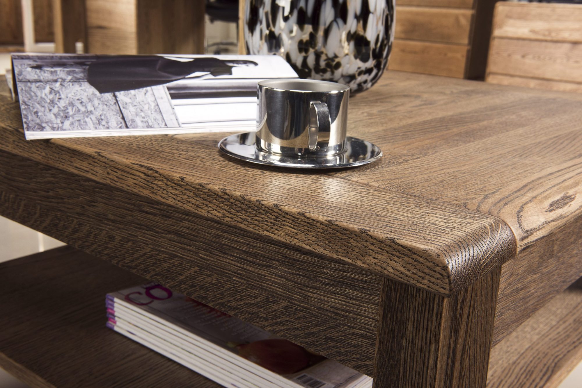 Stół dębowy palony zbliżenie Seto Stół dębowy palony zbliżenie Seto