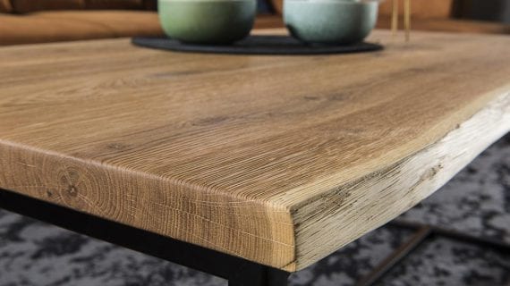 Miniaturka 1 - Industrialny stolik zbliżenie Westa