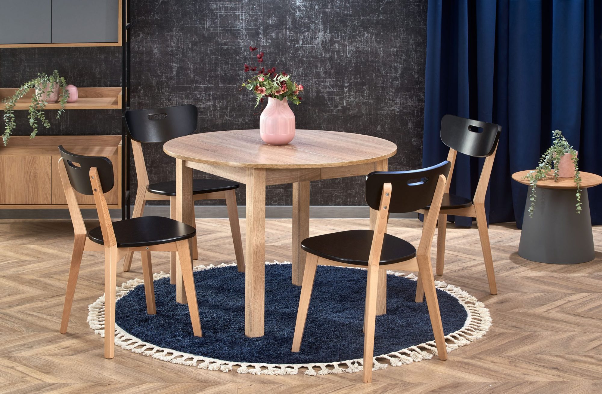 Krzesło do jadalni czarne aranżacja SCANDI