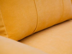 Miniaturka 3 - Sofa w stylu Angielskim żółta detale VINCENT