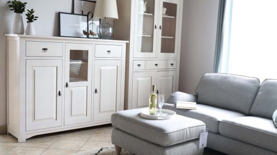 Miniaturka 3 - Komoda do Salonu z Drewna Brzozowego aranżacja FELIX