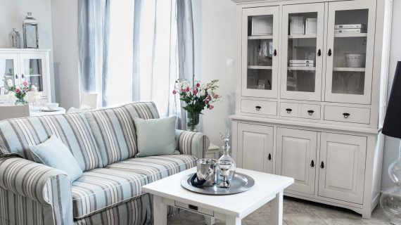 Miniaturka 13 - Kredens do Salonu z Drewna Brzozowego aranżacja FELIX