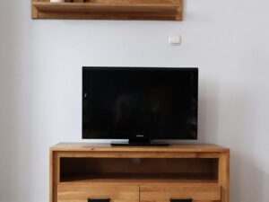Miniaturka 1 - Mała Szafka RTV na Nóżkach Dąb aranżacja ALAMOS LOFT
