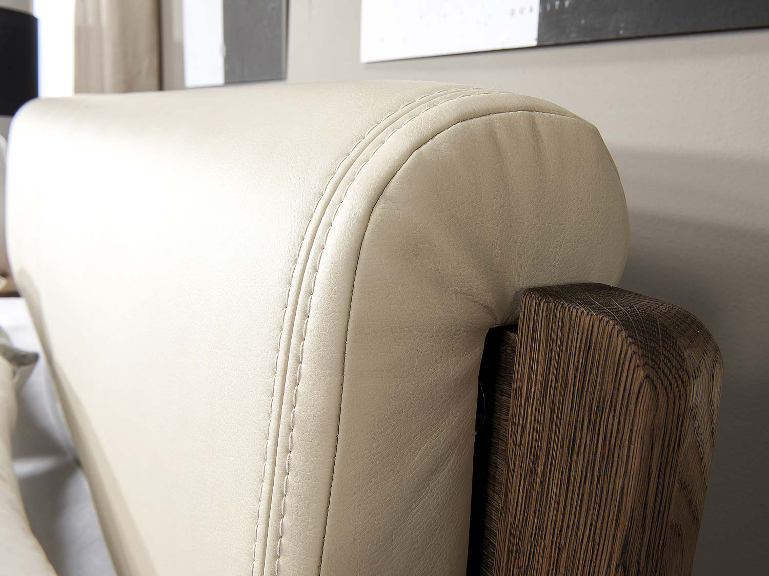 Tapicerowany skórzany zagłówek biały