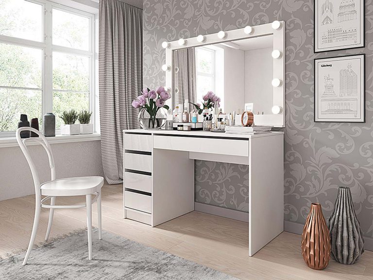 Elegancka toaletka do sypialni w kolorze białym