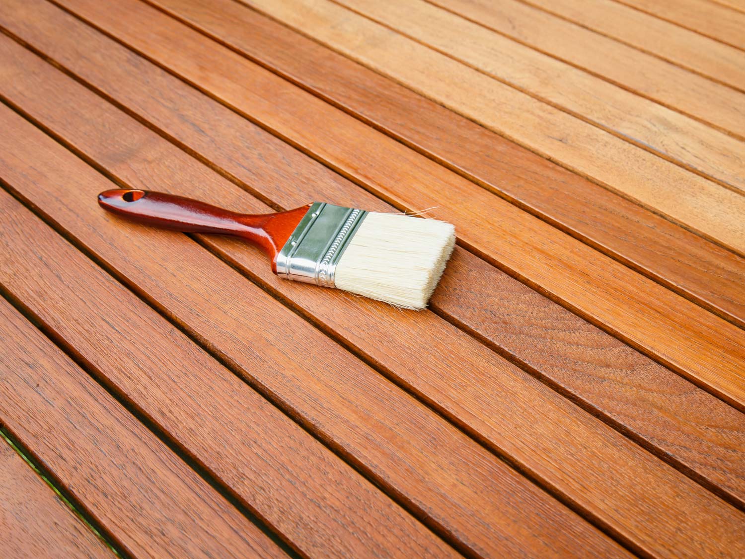 Lakierowanie olejowanie drewna