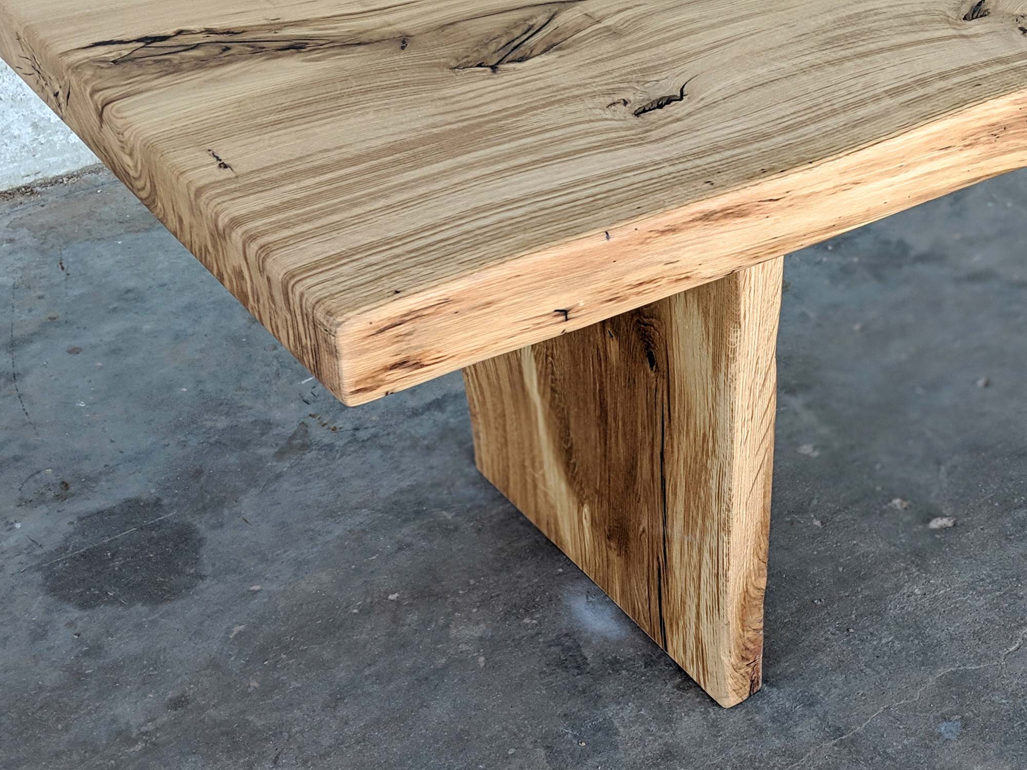 Nowoczesny Stół Drewniany do Jadalni ARGENTINO detal