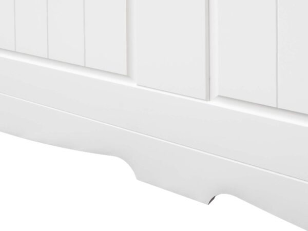 Białe drewniane łóżko dwuosobowe zbliżenie INGRID