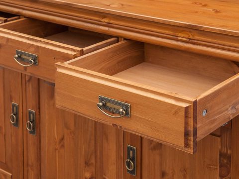 Biała komoda do klasycznego wnętrza sosna szuflada otwarta ANADI Biała komoda do klasycznego wnętrza sosna szuflada otwarta ANADI