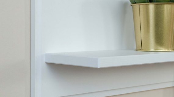 Miniaturka 9 - Klasyczna biała półka drewniana aranż ANADI