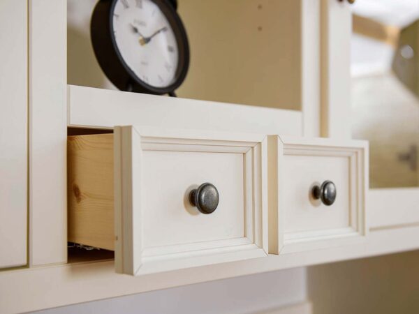 Kredens biały szuflady małe otwarte INGRID