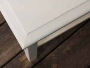 Miniatura 8 - Konferenční stolek do obývacího pokoje v klasickém stylu bílá detail INGRID