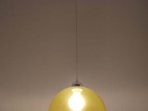 Miniaturka 15 - Lampa wisząca szklana kula żółta z oświetleniem