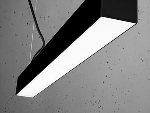 Miniaturka 12 - Czarna lampa LED, industrialny styl, prostokątny korpus