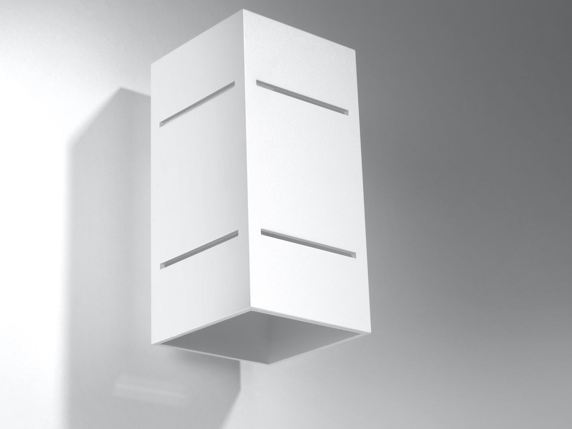 Nowoczesny biały kinkiet LED Nowoczesny biały kinkiet LED