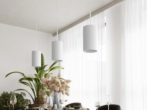 Miniatura 11 - Designová aranžmá z lampou LED v bílé a velkým przeszkleniem
