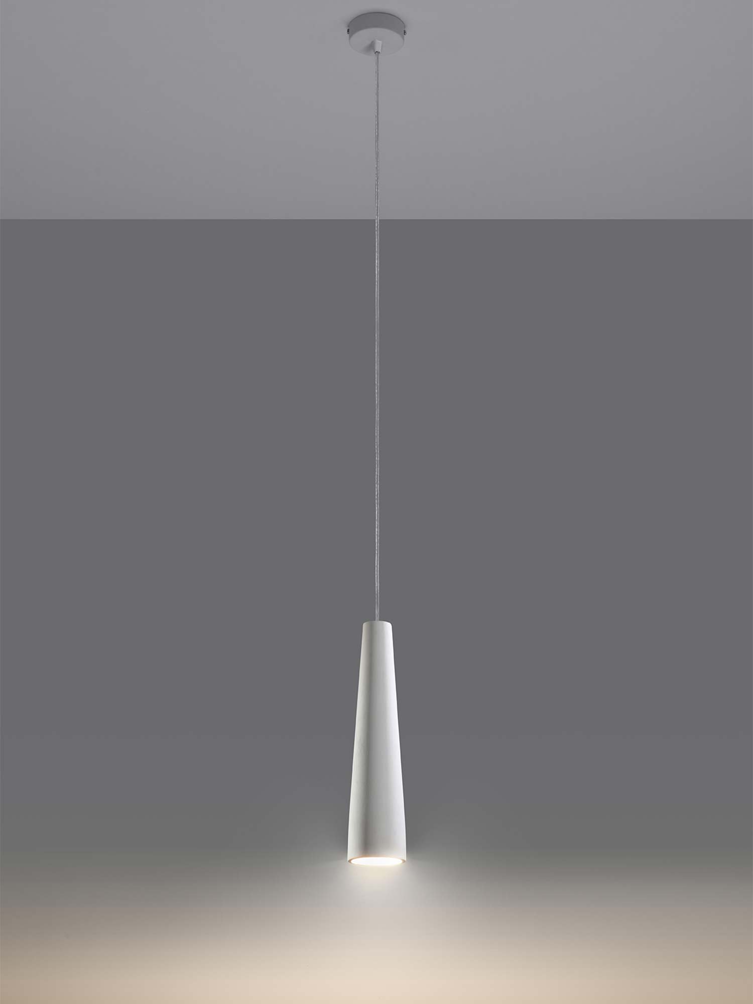 Wąska biała lampa tubowa wisząca z minimalistycznym designem Wąska biała lampa tubowa wisząca z minimalistycznym designem