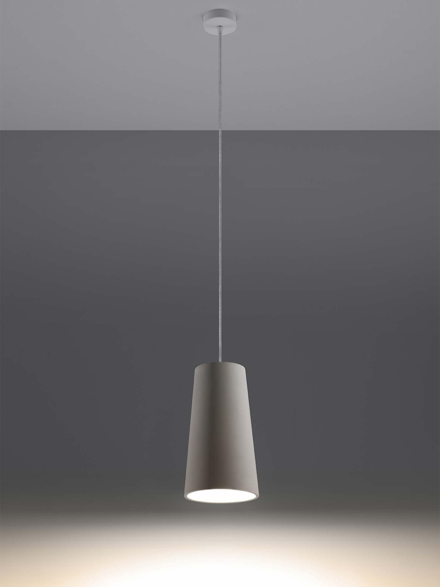 Nowoczesna wisząca lampa tubowa w kolorze szarym Nowoczesna wisząca lampa tubowa w kolorze szarym