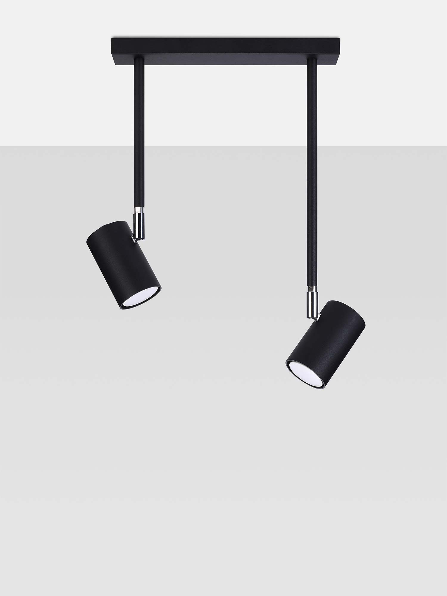 Lampa sufitowa z dwoma reflektorkami – czarne wykończenie