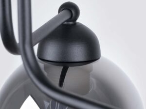 Miniaturka 3 - Żyrandol z kloszami ze szkła dymionego i czarnym stelażem