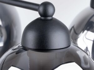Miniaturka 3 - Zbliżenie na detal górnej części lampy – czarna matowa powierzchnia