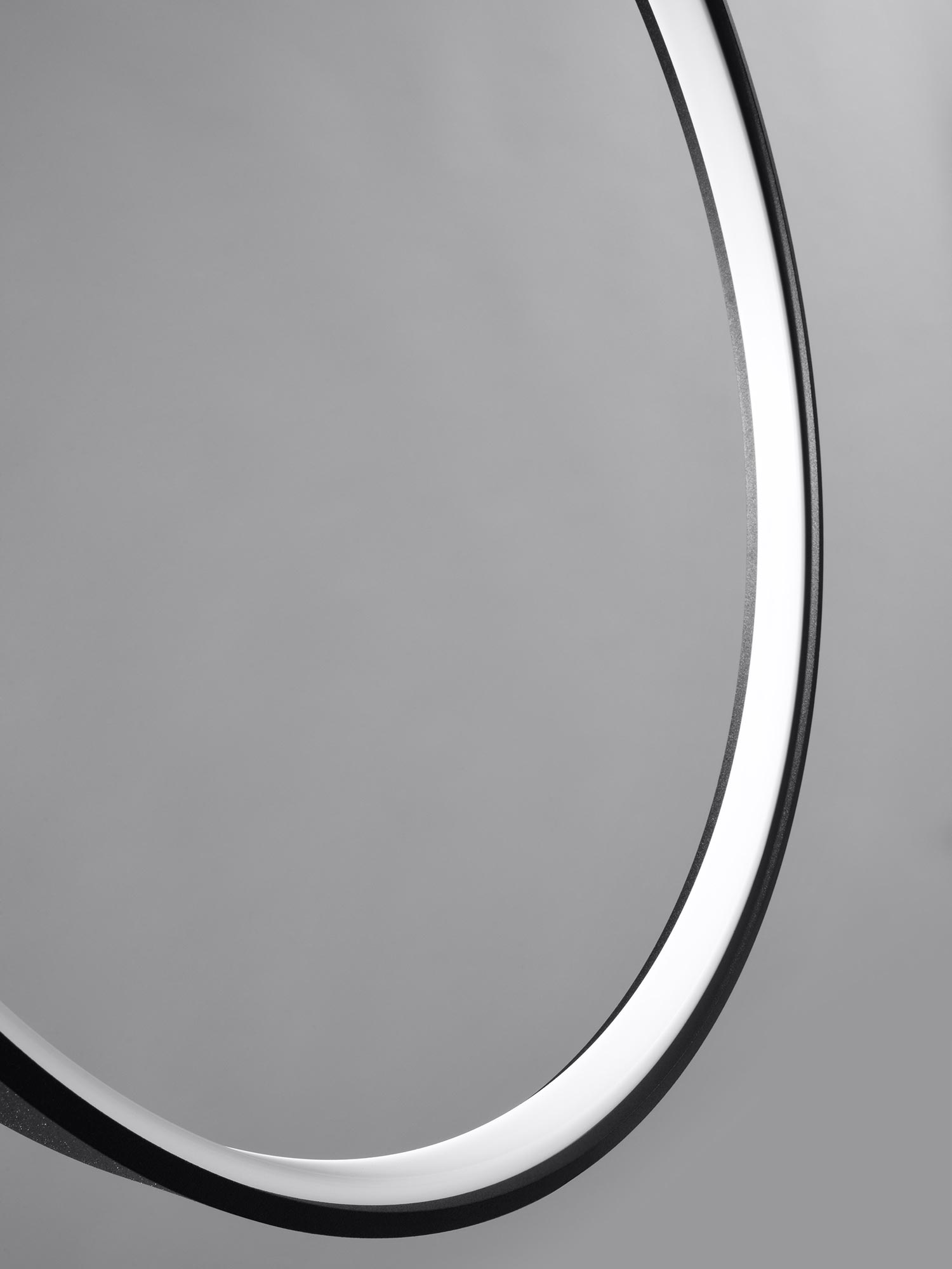 Lustro LED z czarną ramą, styl industrialny Lustro LED z czarną ramą, styl industrialny