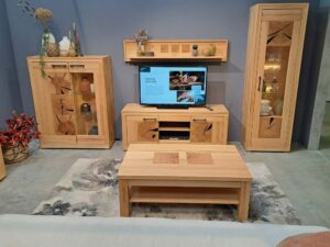 Miniaturka 5 - Komplet mebli dębowych do salonu na wystawie targowej stolik witryna