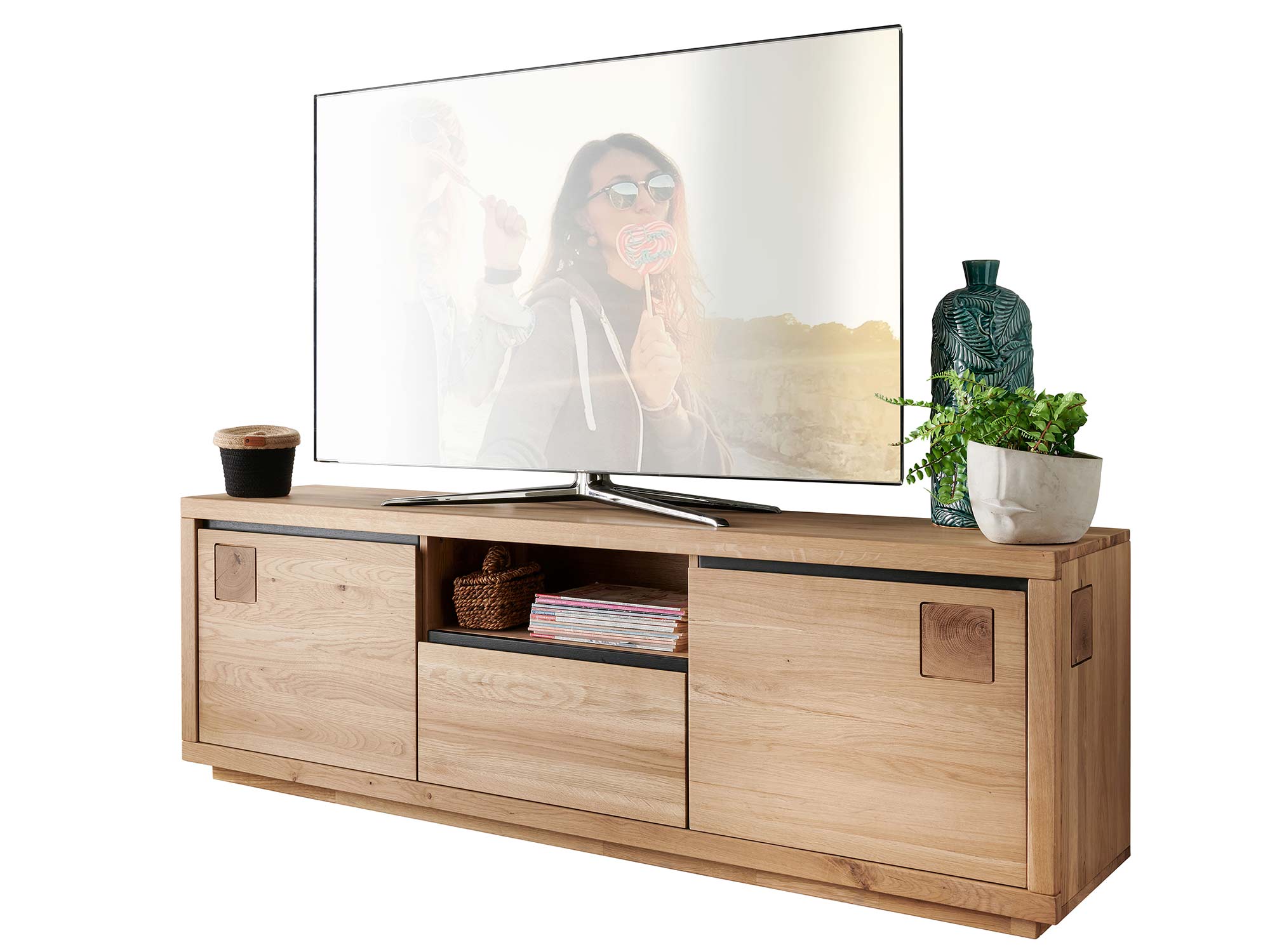 Nowoczesna szafka pod TV z ozdobnymi frontami i TV