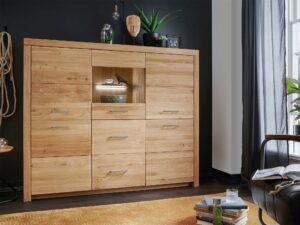 Miniaturka 4 - Dębowy highboard z niszą i srebrnymi uchwytami w aranżacji