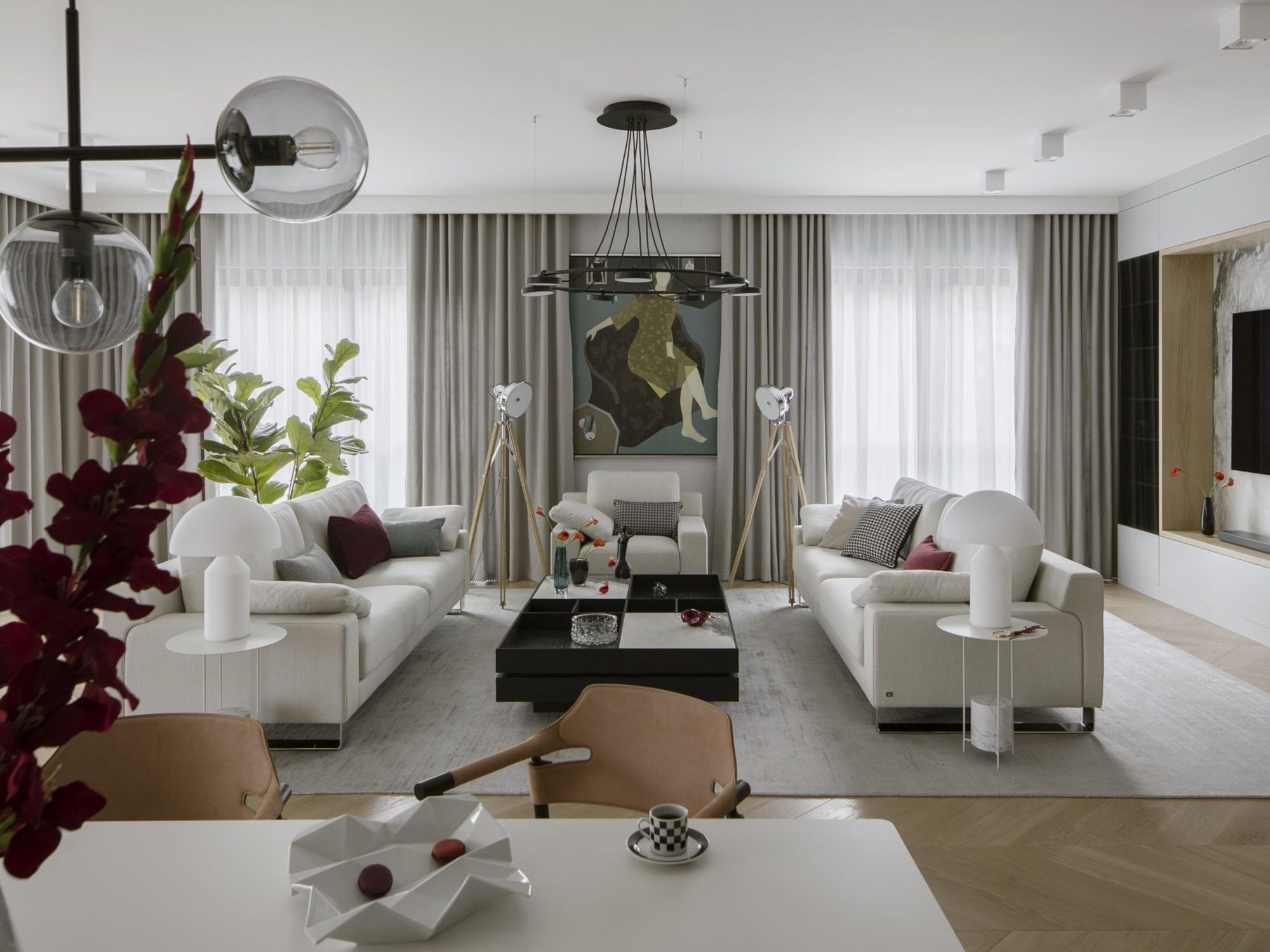 Salon w stylu loft, duże sofy, nowoczesny design Salon w stylu loft, duże sofy, nowoczesny design