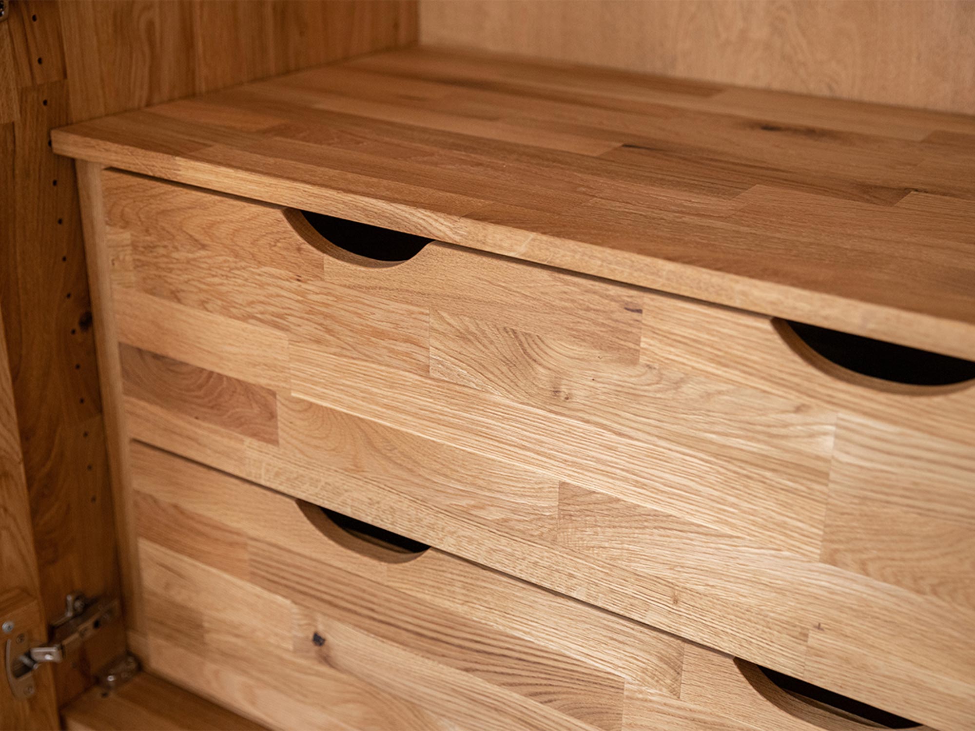 Moduł szafy z szufladami