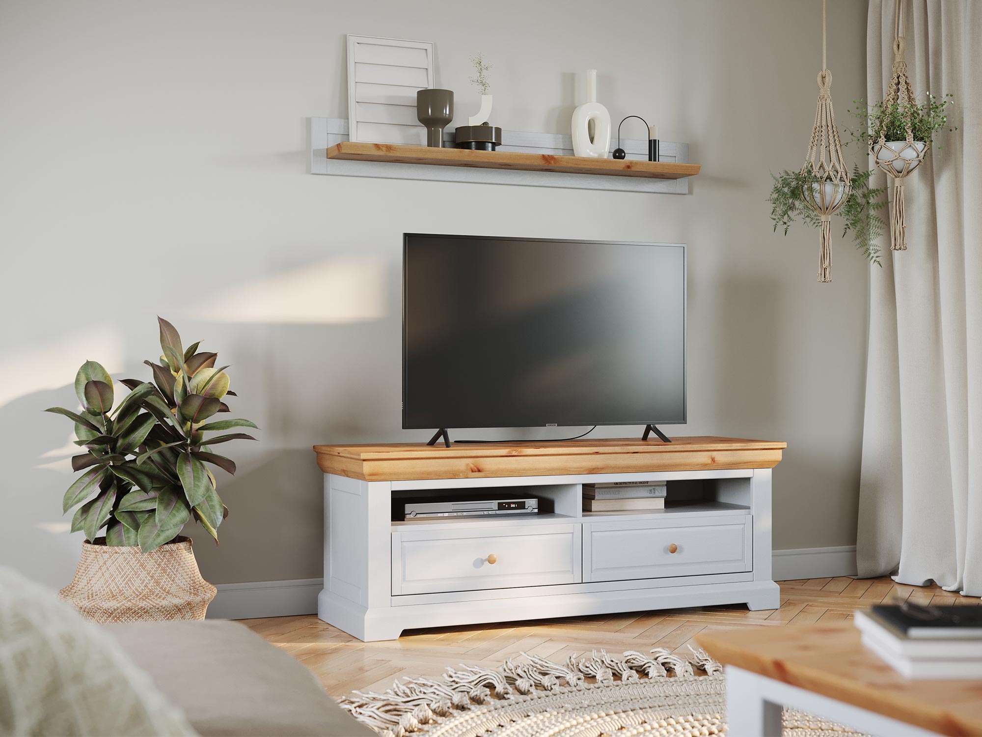 Szafka RTV w stylu wiejskim z trzema szufladami i półką