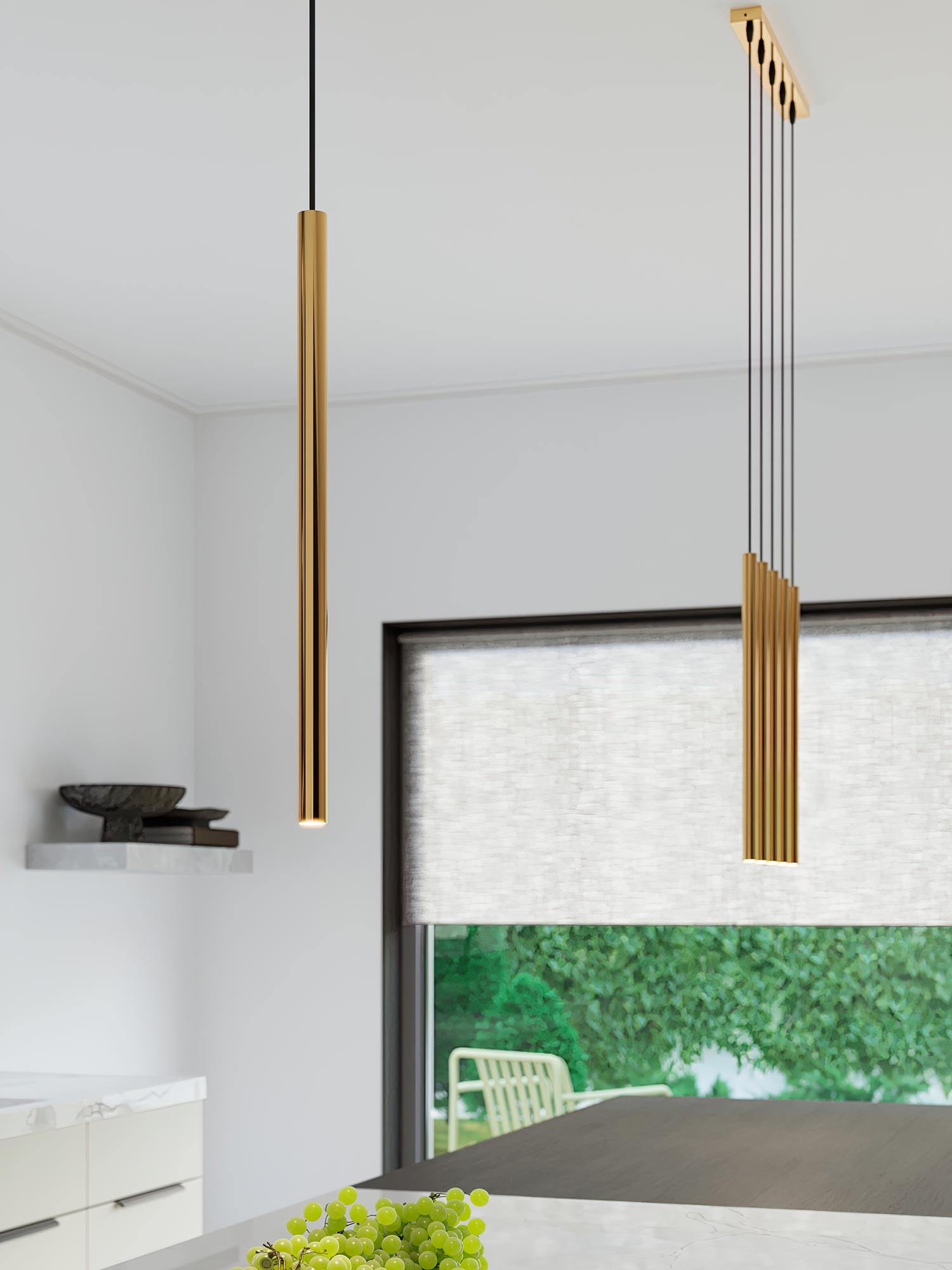 Pojedyncza złota tuba LED nad oknem w kuchni Pojedyncza złota tuba LED nad oknem w kuchni