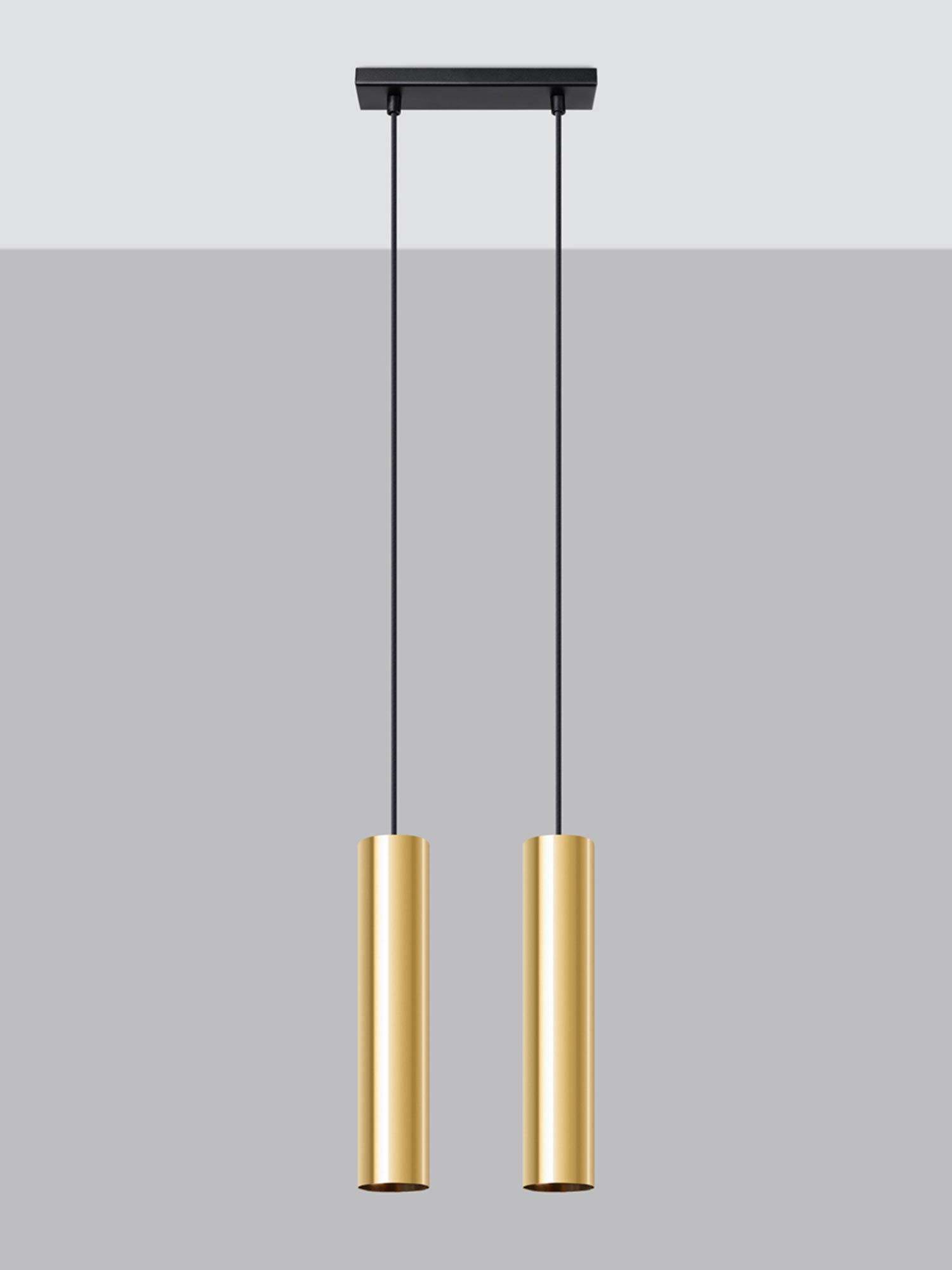 Złote cylindryczne lampy na czarnym tle, styl luksusowy Złote cylindryczne lampy na czarnym tle, styl luksusowy