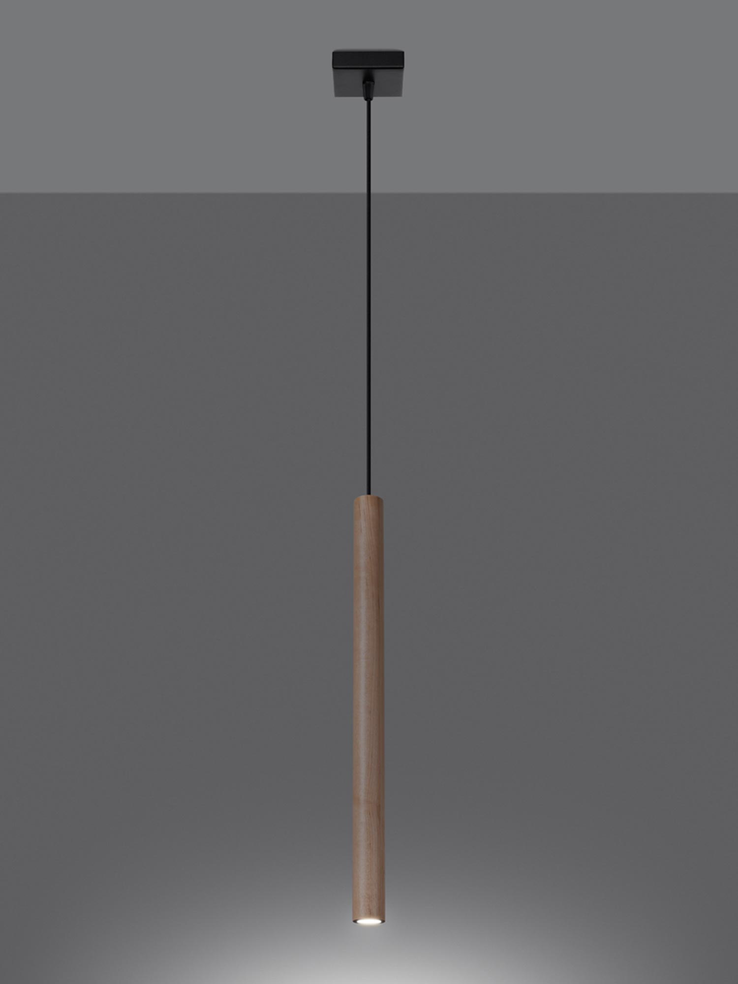 Pojedynczy zwis drewniany z czarnym przewodem Pojedynczy zwis drewniany z czarnym przewodem