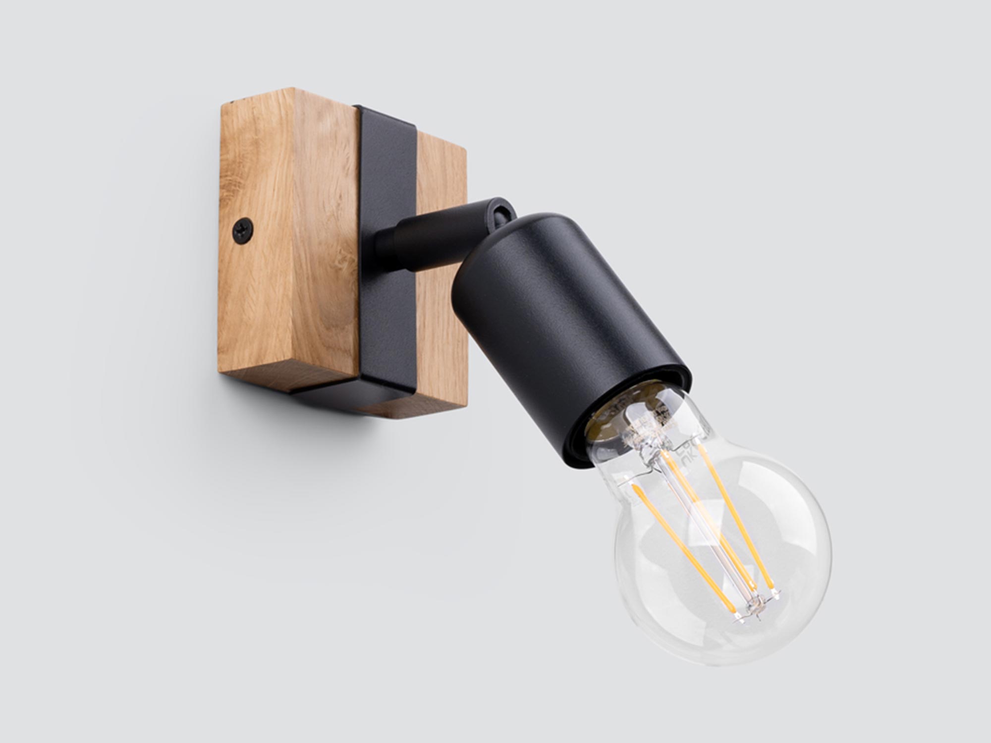 Oprawa punktowa z żarówką Edison na drewnianej kostce Oprawa punktowa z żarówką Edison na drewnianej kostce