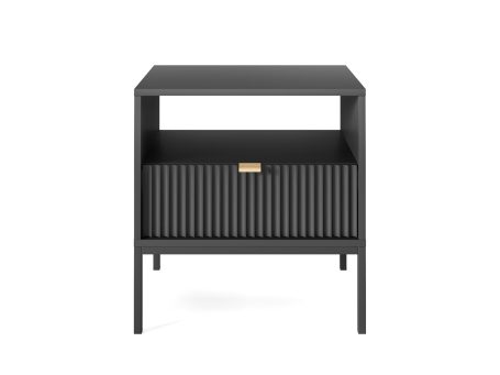 Nowoczesna szafka nocna czarna z ryflowanym frontem i czarnym stelażem