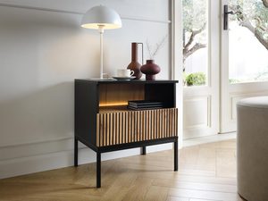 Miniaturka 4 - Szafka nocna w stylu nowoczesnym z czarnymi nogami i LED