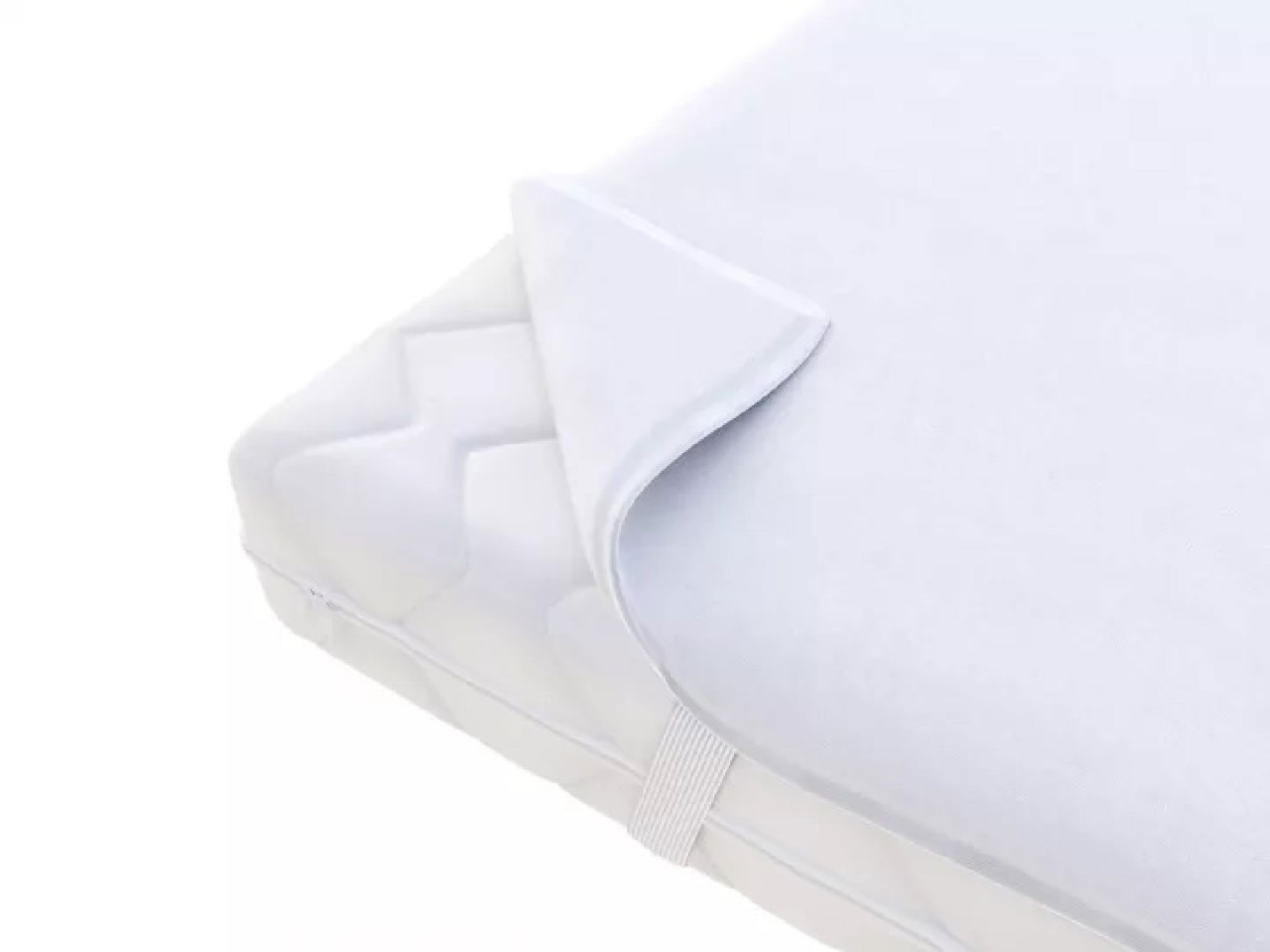 Materac piankowy z ochraniaczem