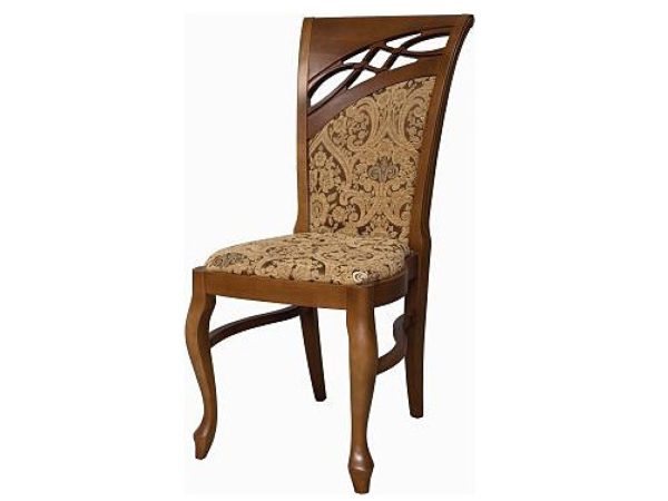Dřevěná židle s vyřezávanými nohami a čalouněným sedákem v klasickém stylu do elegantního interiéru