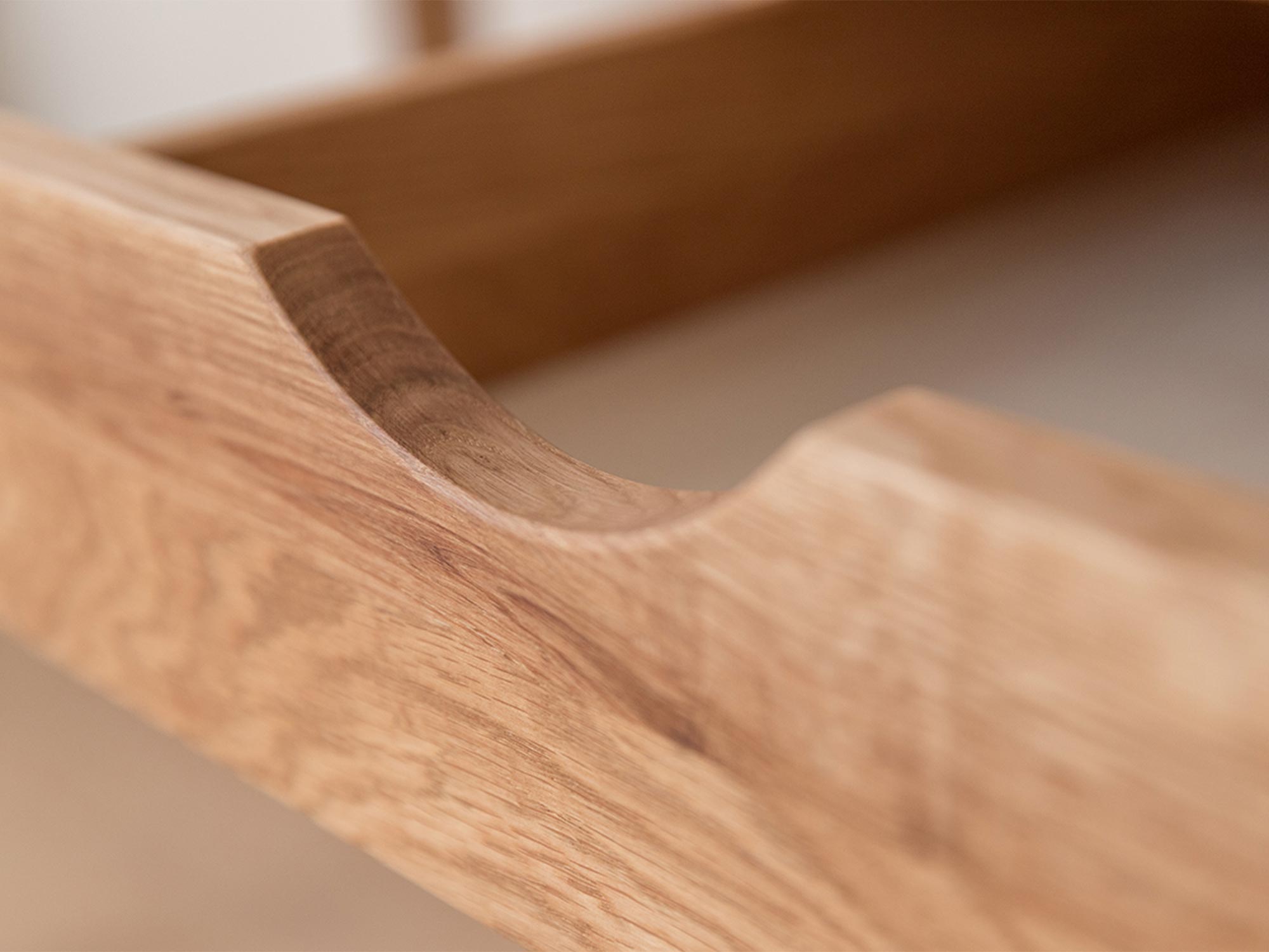 Detal uchwytu szuflady, precyzyjne wykończenie