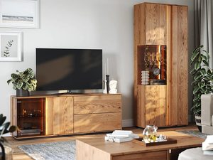 Miniaturka 1 - Dębowa szafka RTV w salonie