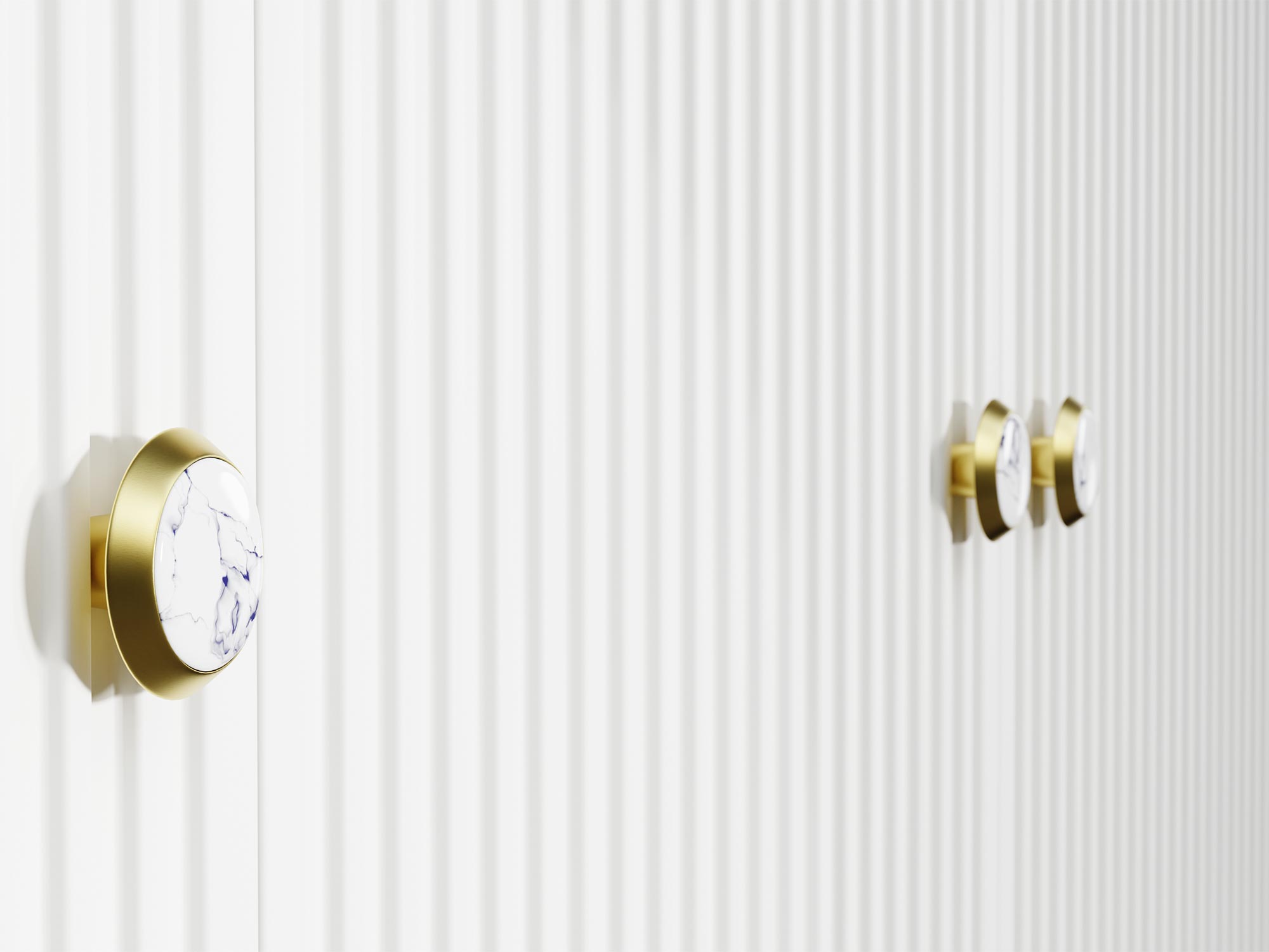 Nowoczesna szafka RTV z pionowymi frontami, złotymi nogami i marmurowymi uchwytami do eleganckiego salonu Nowoczesna szafka RTV z pionowymi frontami, złotymi nogami i marmurowymi uchwytami do eleganckiego salonu