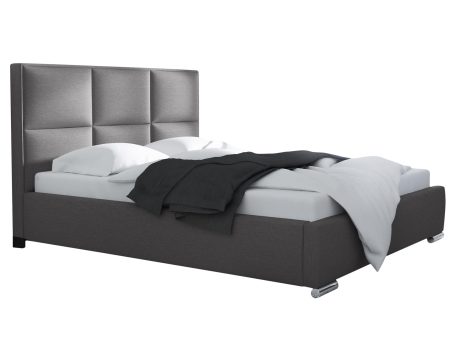 Nowoczesne łóżko w odcieniu stalowym z kontrastującą pościelą