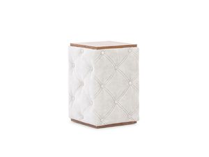 Miniatúra 3 - Čalúnený biely taburet s drevenou podnožou