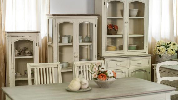 Miniaturka 4 - Aranżacja kuchni ze stylowymi meblami