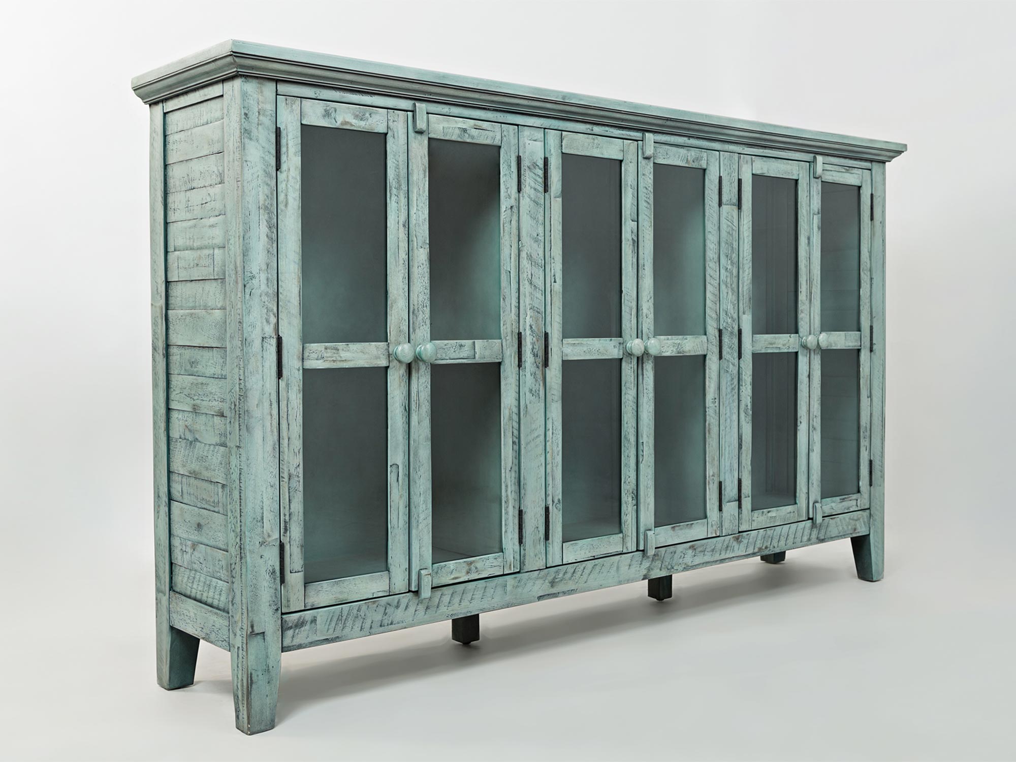 Komoda miętowa w stylu rustykalnym