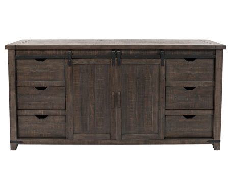 Komoda z drewnem sosnowym i metalowymi okuciami