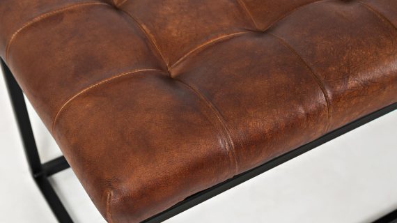 Miniaturka 2 - Rdzawo-brązowa skóra na tapicerowanej ławce